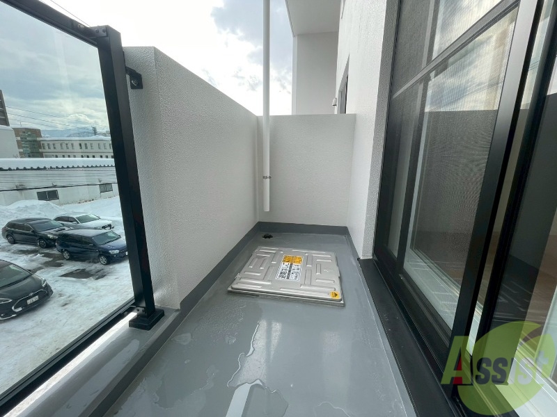 バルコニー　バルコニーです。洗濯物を干したり一息ついたりできますね！