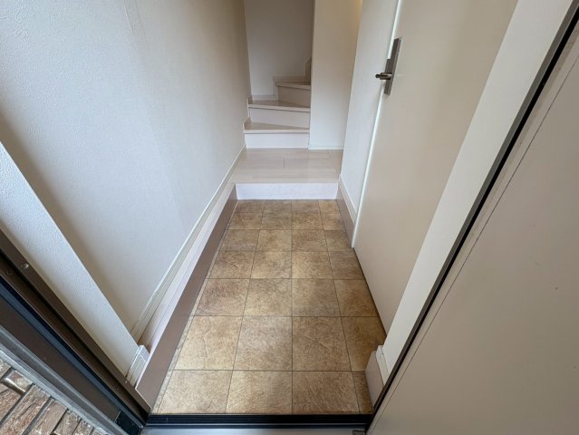 玄関　Residence Kamimaezu