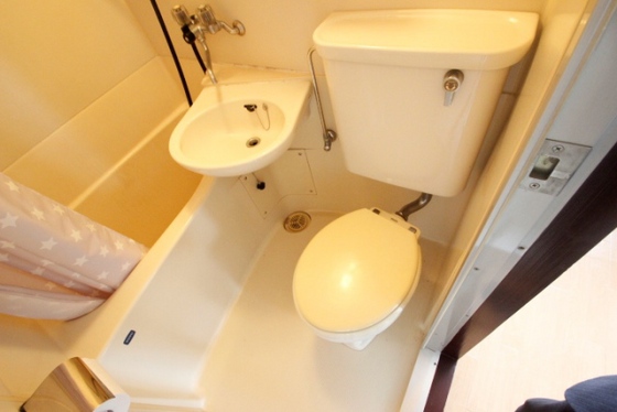 トイレ　※別室の写真を使用しております※