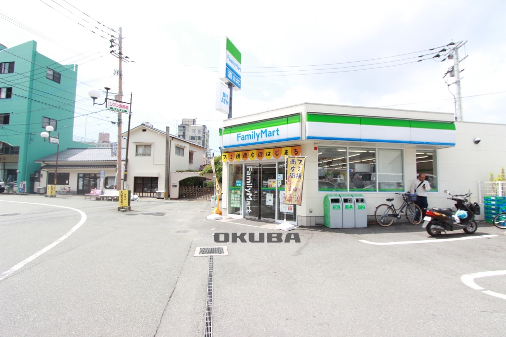 コンビニ　ファミリーマート 熊本新町店（コンビニ）まで535m