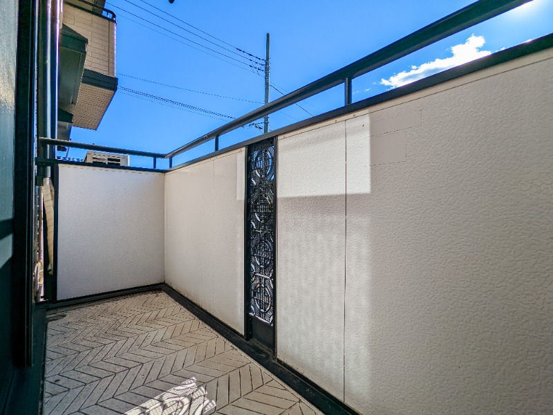 バルコニー　図面と現状に相違がある場合には現状を優先