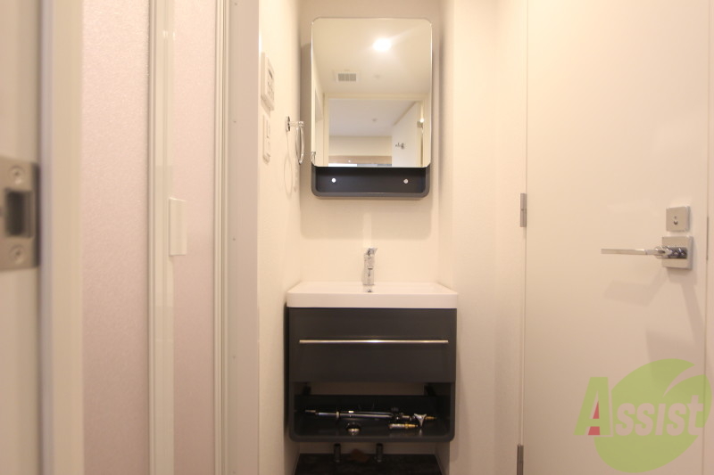 洗面設備　同タイプ別号室の写真です