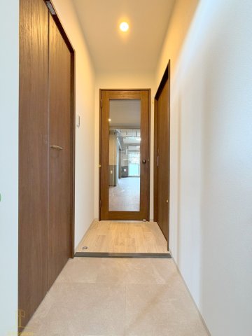 玄関　LEGALAND+猫 MIYAKOJIMA