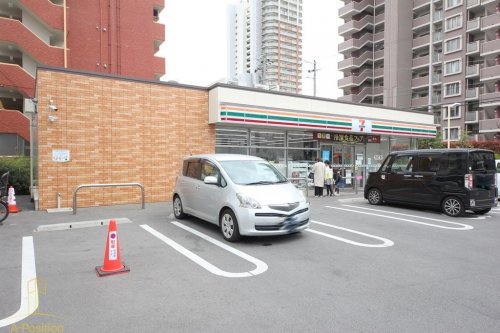 コンビニ　セブンイレブン 大阪高倉町1丁目店（コンビニ）まで56m