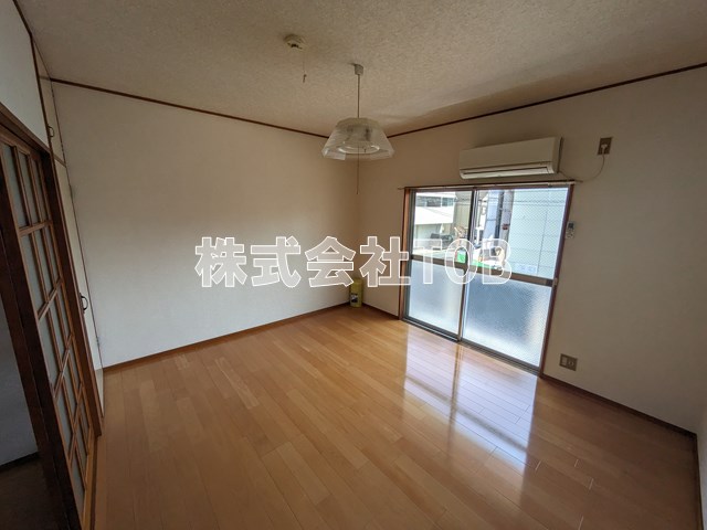 居室・リビング　6.3帖洋室