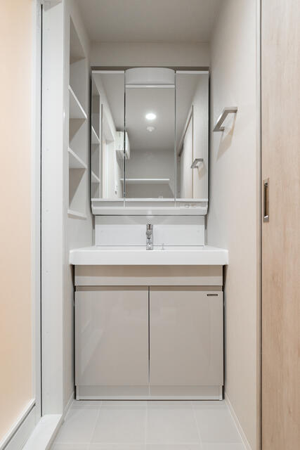 洗面設備　別部屋参考画像