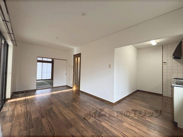 居室・リビング　リビング