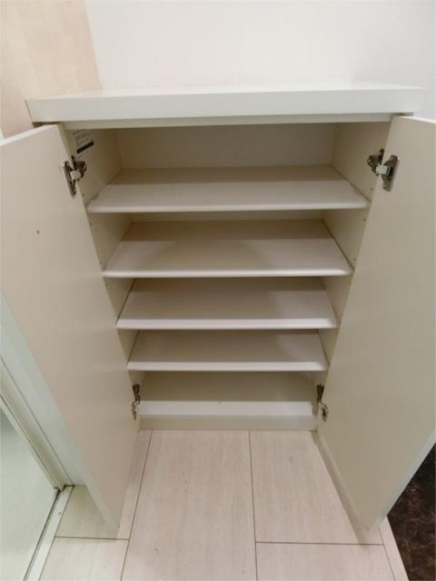 玄関　同建物別部屋参考