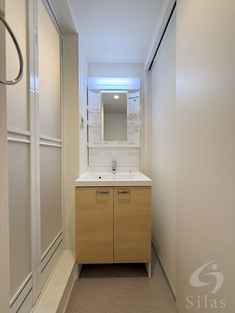 洗面設備　同仕様