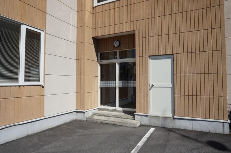 エントランス　エントランス