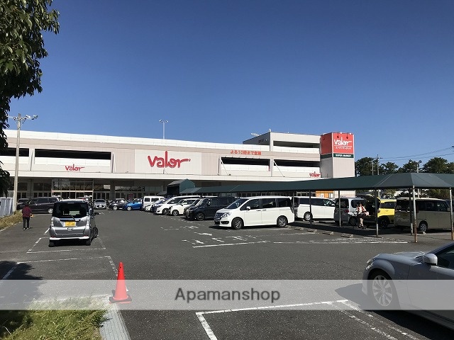 スーパー　バロー桑名東店（スーパー）まで762m