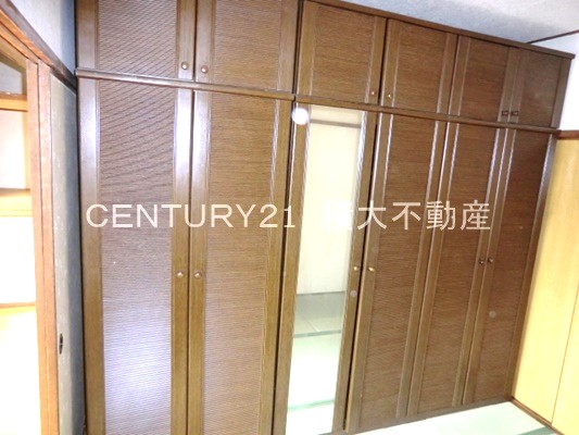 久宝寺5丁目ガレージ付き戸建ての内装写真