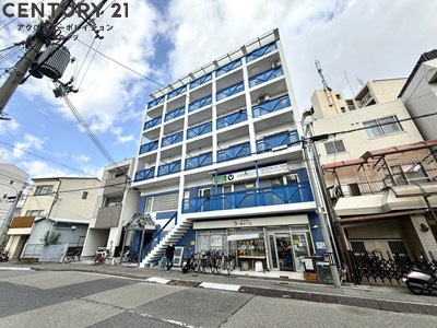 建物外観　エレベーター付きで重たい荷物でも安心です！