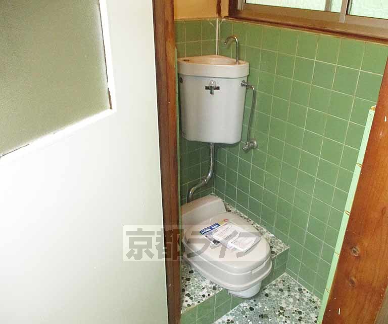 トイレ　１０号室流用です。