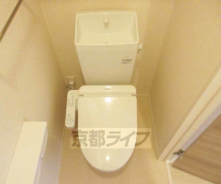 トイレ　ウォシュレットつき！