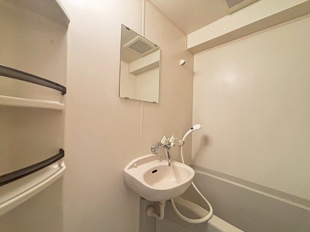 洗面設備　別号室の写真です