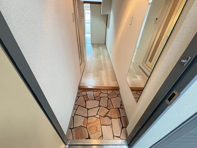 玄関　別号室の写真です