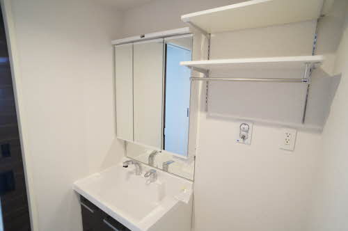 洗面設備　脱衣所、洗濯機置き場