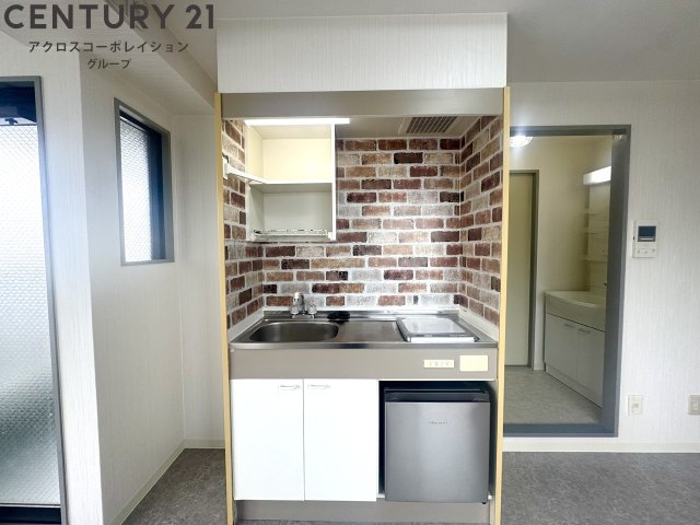 キッチン　IHコンロで火を使わず、料理初心者の方にもおすすめです！