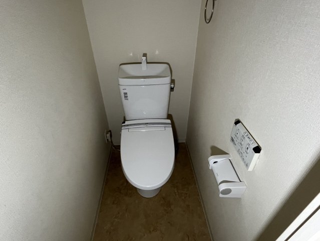 トイレ　プレサンス鶴舞公園ウィズ