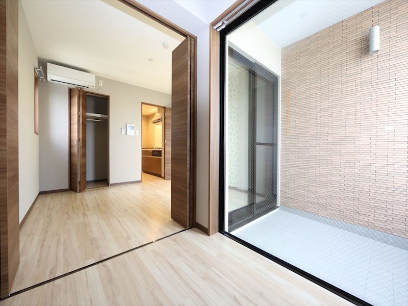 その他部屋・スペース　洋室3帖　リビング7.4帖と繋げても仕切っても使えます