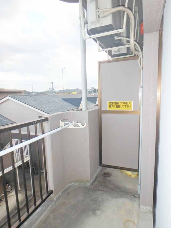 バルコニー　南東向きで日当たり良好☆