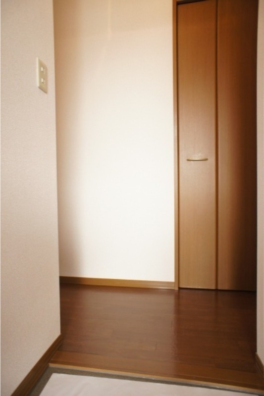 玄関　図面と現状に相違がある場合には現状を優先