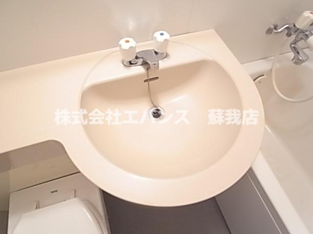 洗面設備　使いやすい洗面所です