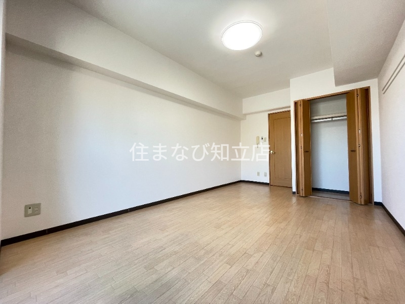 居室・リビング　同型別部屋写真