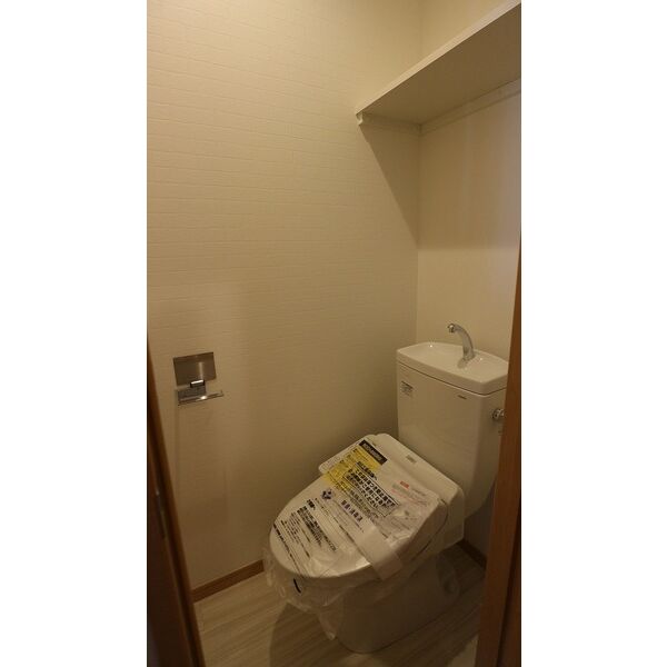 トイレ　ウォシュレット付きのトイレです♪