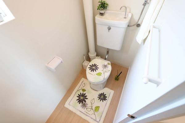 トイレ　モデルルームの写真です