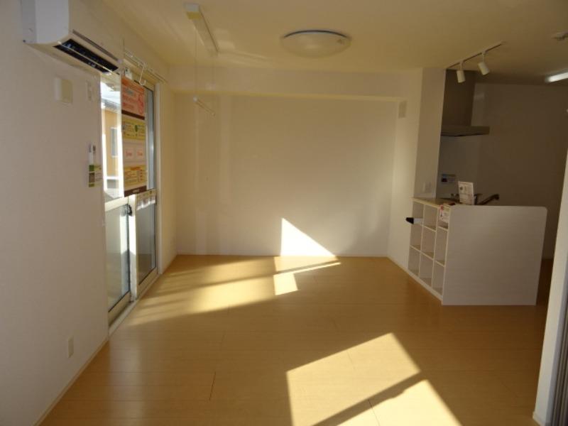 居室・リビング　イメージ画像です（別の部屋です）