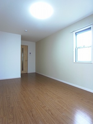 その他部屋・スペース　明るい色調の室内です