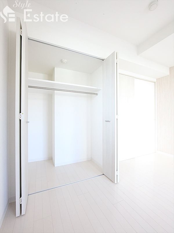 収納　クローゼット