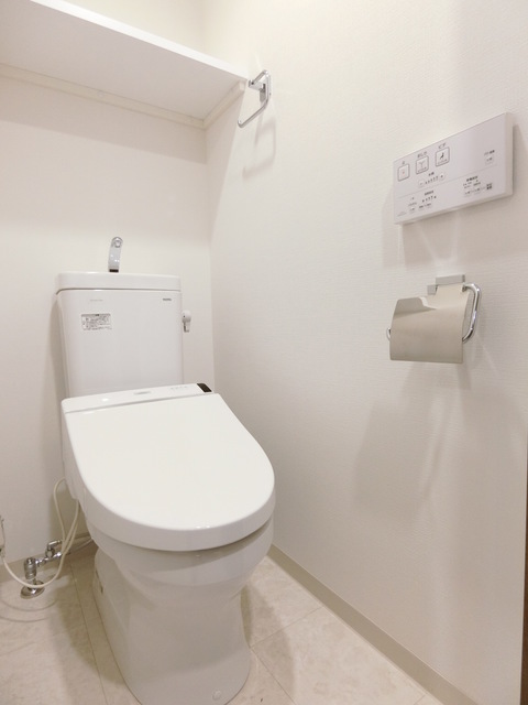 トイレ　清潔感のあるトイレです