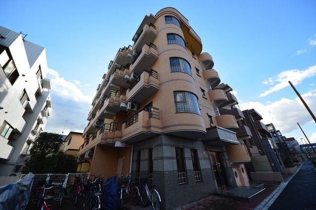 建物外観　★エレベーター付き★