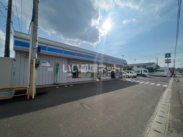 コンビニ　ローソン仙台大塒町店（コンビニ）まで36m