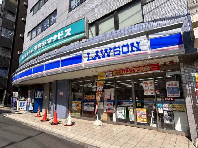 コンビニ　ローソン（コンビニ）まで94m