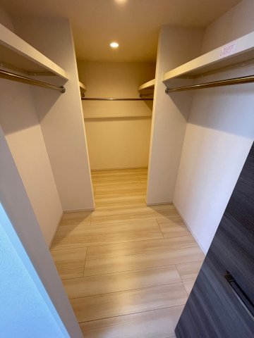 収納　★ウォークインクロゼット♪