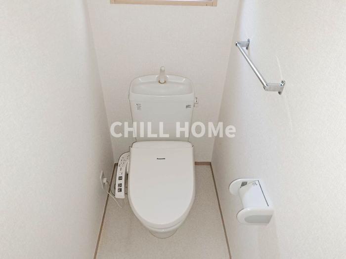 トイレ　当社、チルホームのHPもご覧ください(^^)/物件情報多数♪
