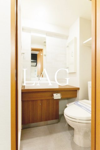 洗面設備　洗面台です。