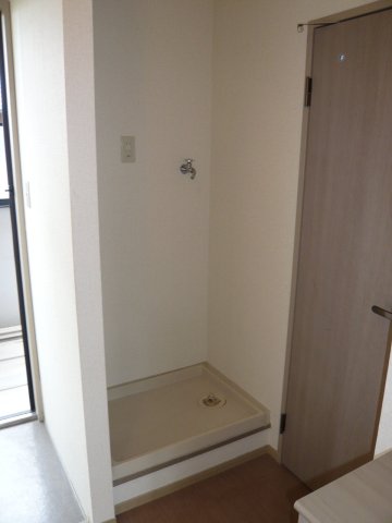 その他部屋・スペース　洗濯機置き場