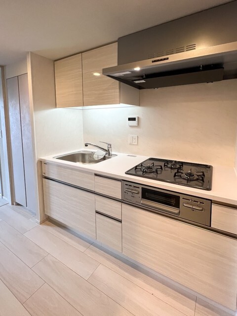 キッチン　※写真は同タイプ住戸です。