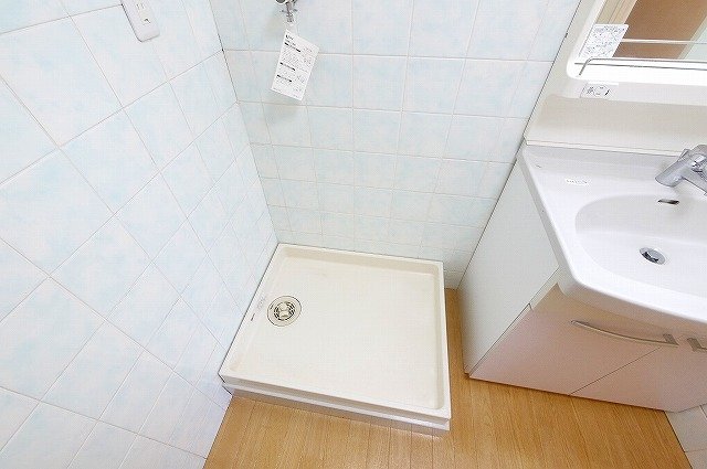 その他設備　室内洗濯機置場です