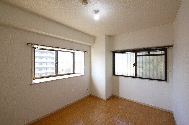 その他部屋・スペース　ゆとりの広さの寝室です