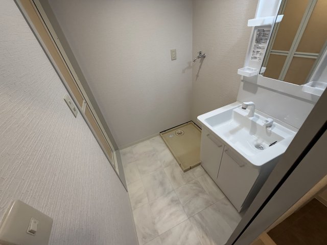 洗面設備　忙しい朝には欠かせない洗面所です