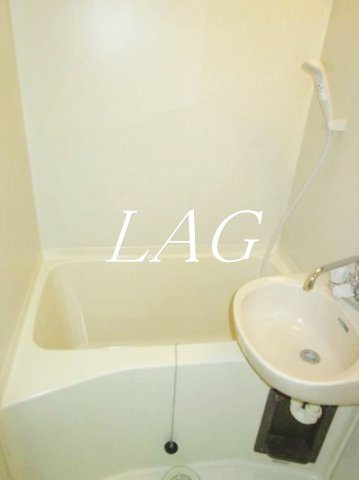 バス・シャワールーム　お風呂です。