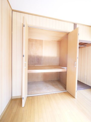 収納　神田貸家