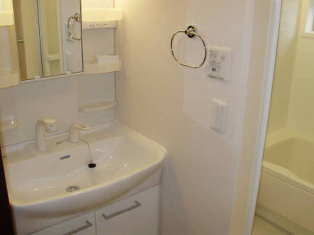 洗面設備　洗髪洗面化粧台