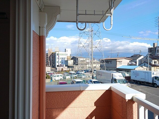 バルコニー　落ち着いた時間を過ごせるバルコニーです